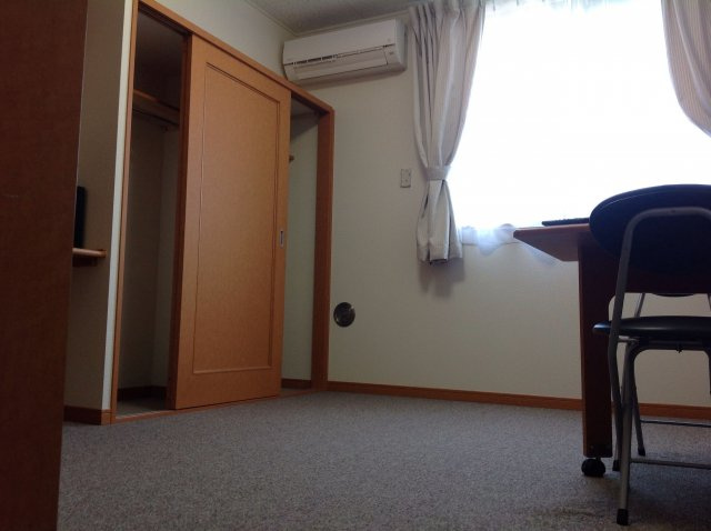 レオパレスISLANDⅡの収納