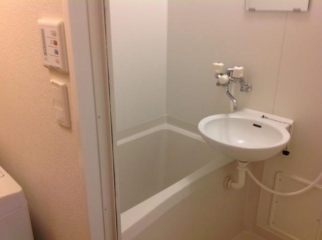 レオパレスISLANDⅡの浴室|画像9