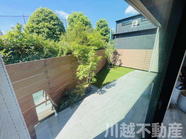 注文住宅のお手本になった展示場を家具付きフル装備で！の庭|ご希望の物件をお探しします