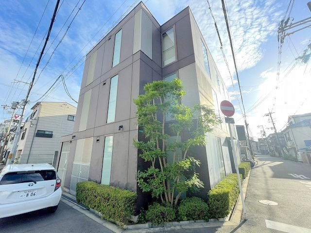 サングリエGの外観