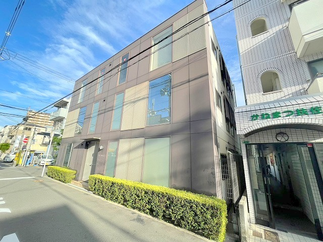 サングリエGの外観