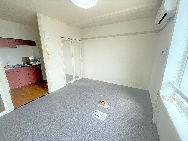 レオパレスグリーンドゥの居間・リビング