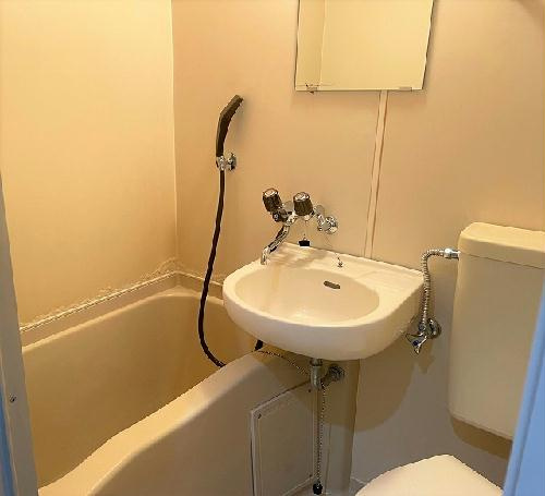 レオパレス柏ハイツの浴室