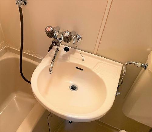 レオパレス柏ハイツの洗面所