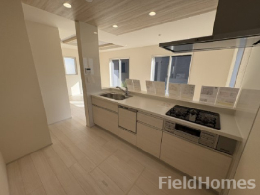 秦野市下大槻新築戸建て　2号棟の前面道路含む現地写真|前面道路含む現地写真です