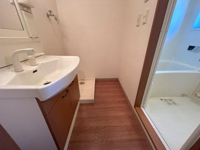 【洗面所】 | ヴィラ・クレスト | 洗面