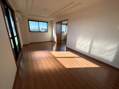 【居間・リビング】 | ヴィラ・クレスト | リビング