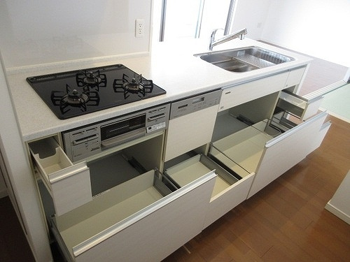 ネバーランド阿倍野西田辺のキッチン|システムキッチン　※前回募集時／２０２２年６月の写真