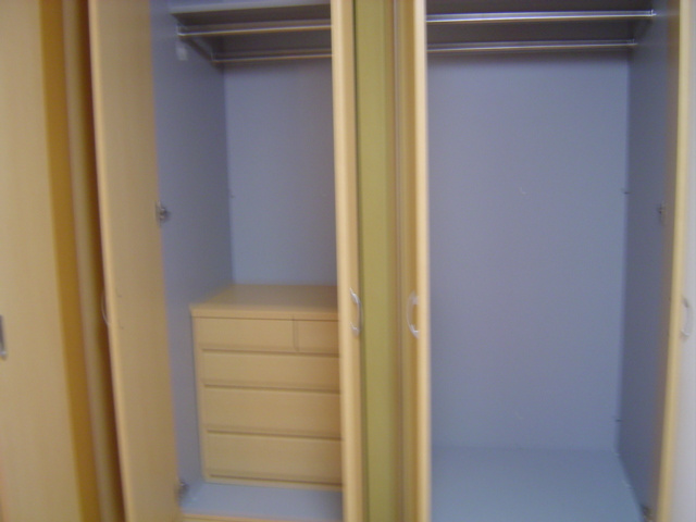 プレサス ヒルズの収納|洋室収納