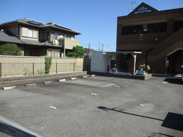 アップルハウスの駐車場