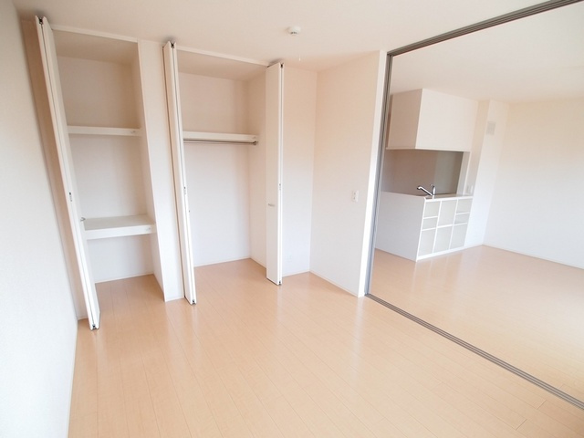 カルチェ赤坂Ａ棟の収納