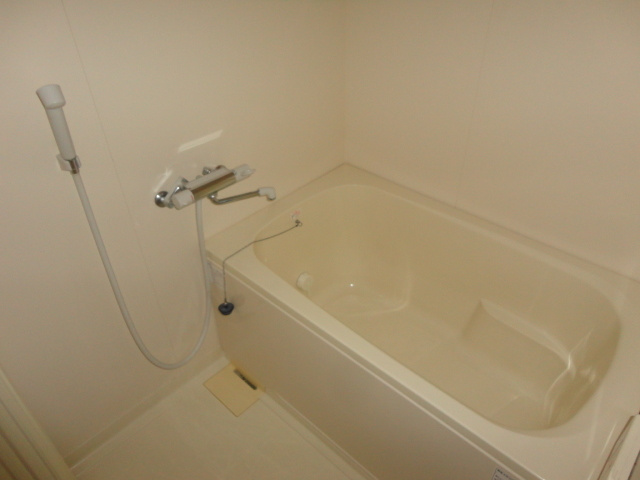 ライフステージ香芝桜道の浴室