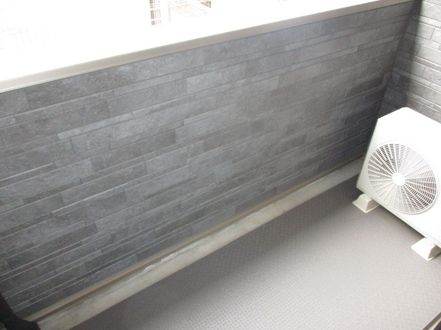 フラワーコートのバルコニー