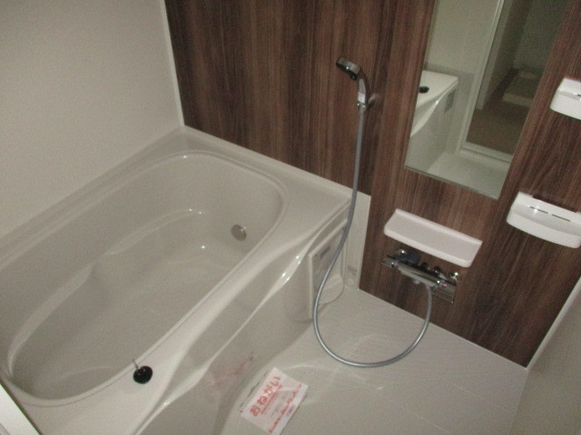 フラワーコートの浴室