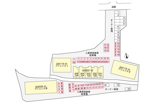 プリュニエキャトルの駐車場