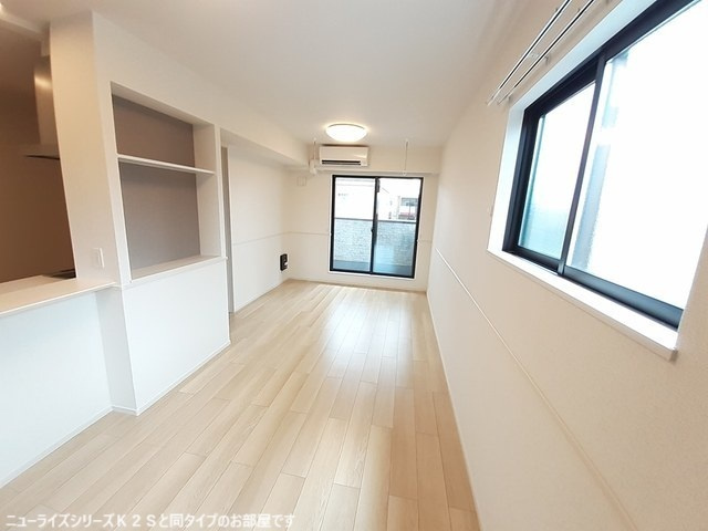 ルナハイツ5の居間・リビング