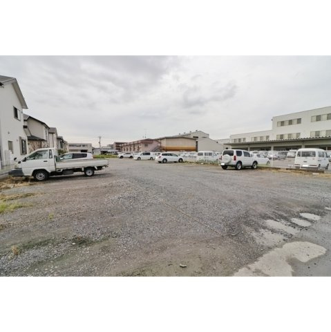 岐阜市東鶉１丁目の駐車場