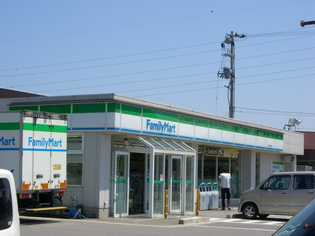 コーポ・シュウの周辺|ファミリーマート婦中分田店まで564ｍ