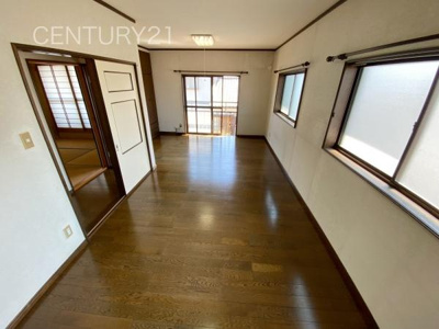 【洋室】 | 前橋市上新田町中古一戸建て | ２階の洋室です。