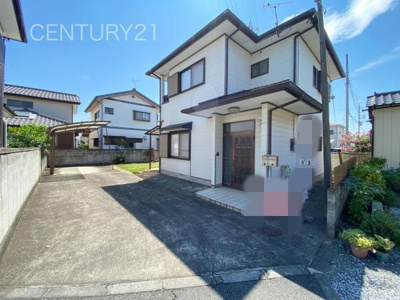 【前面道路含む現地写真】 | 前橋市上新田町中古一戸建て | 通行者から目線が合いづらい立地条件です。