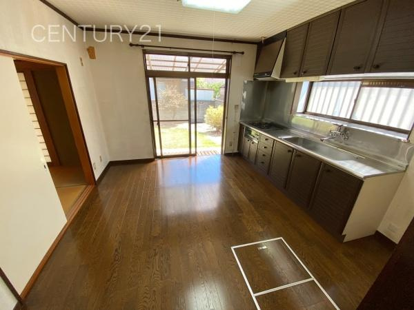 前橋市上新田町中古一戸建てのキッチン