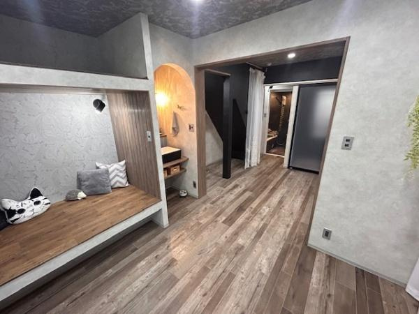 【居間・リビング】