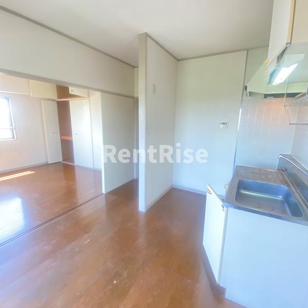 ヴァンコーポ大赤見の居間・リビング