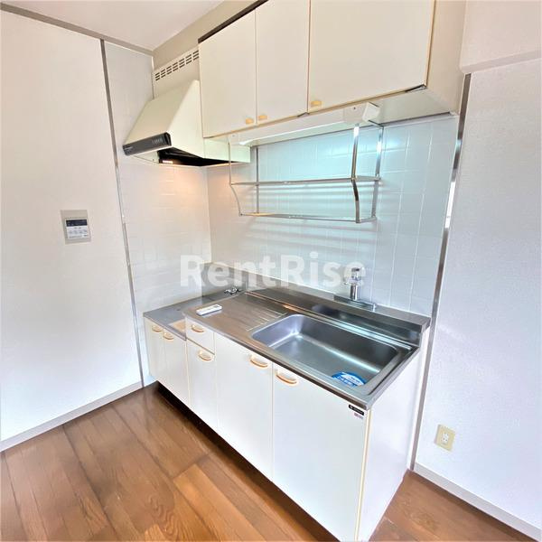 ヴァンコーポ大赤見のキッチン