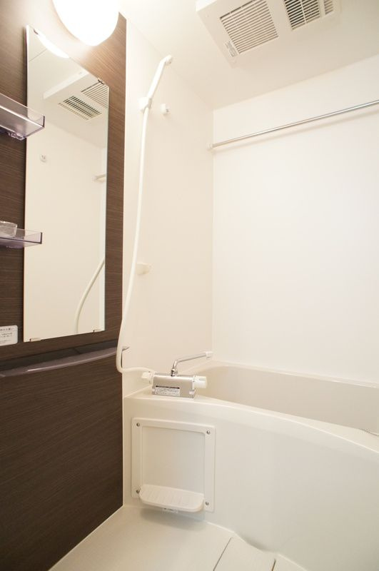 リブリ・SUZUYASU の浴室