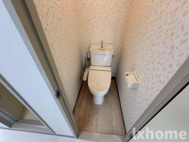 アンフィニィ庄Ⅲのトイレ|ゆったりとした空間のトイレです