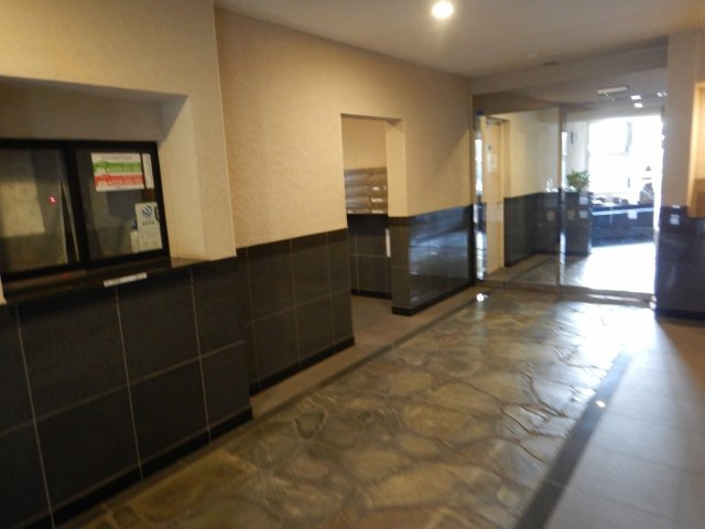 マイキャッスル門前仲町古石場イーストのエントランス