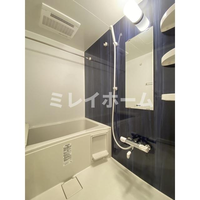 グローリオシェルト馬込の浴室