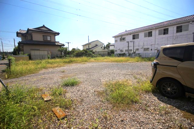 下野市駅東４丁目の外観|現地を北西側から引きで撮影