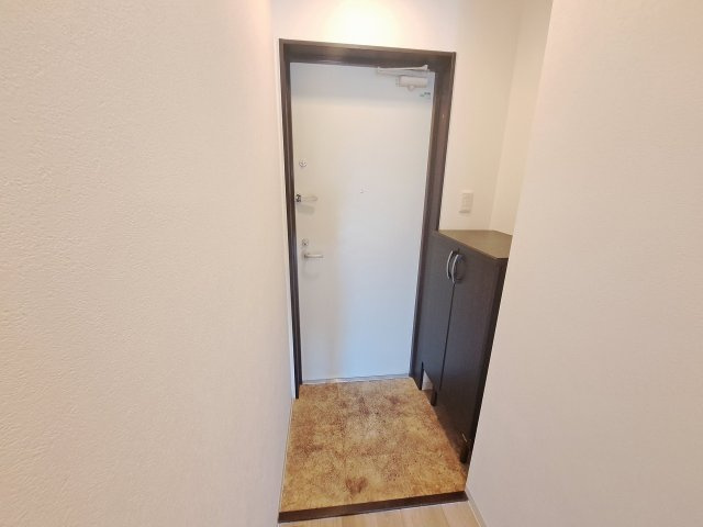 セリージャ デ トーアの玄関