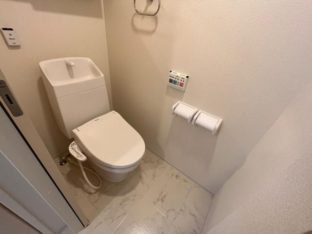 ウエストウイングⅣのトイレ|シャワー付トイレ