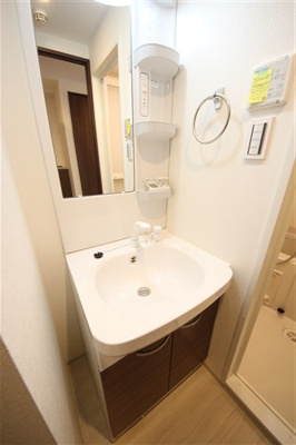 【独立洗面台】 | フォーリアライズ大阪ウエストベイ