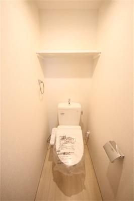 【トイレ】 | フォーリアライズ大阪ウエストベイ