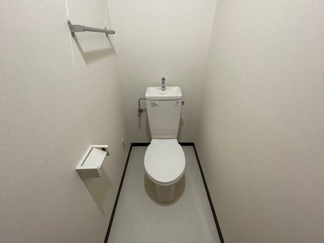 ラ・ブリエ（ｌａｂｕｒｉｌｌｅｒ）のトイレ|トイレです