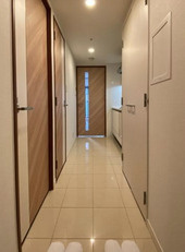 ビエラコート内久宝寺の玄関