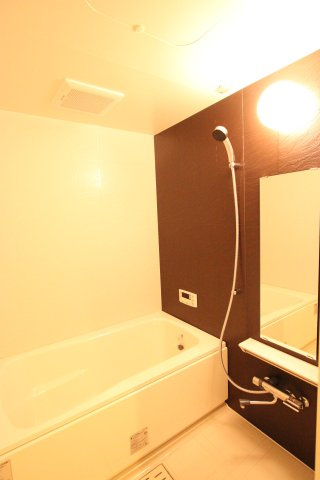 幸和ハイツの浴室|現状優先です。