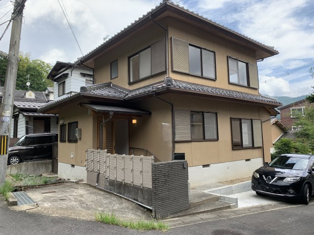 京都市左京区岩倉上蔵町　中古戸建の外観