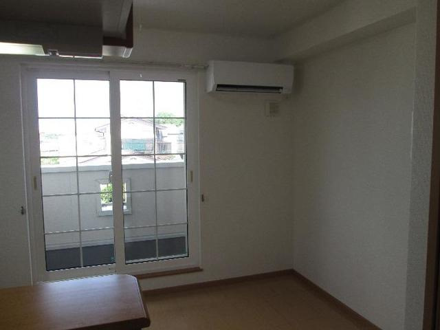 サンクレスト長清水の居間・リビング