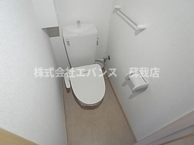 【トイレ】 | クラスターヒル | 清潔感のあるトイレです