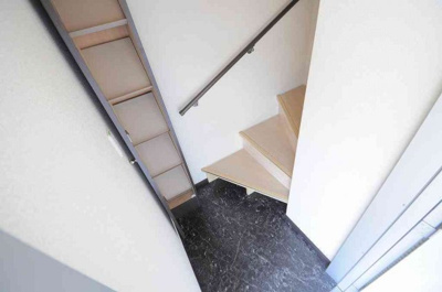 【玄関】 | レオネクストゆうづる | 設備・仕様は号室により異なる為、現況を優先致します。