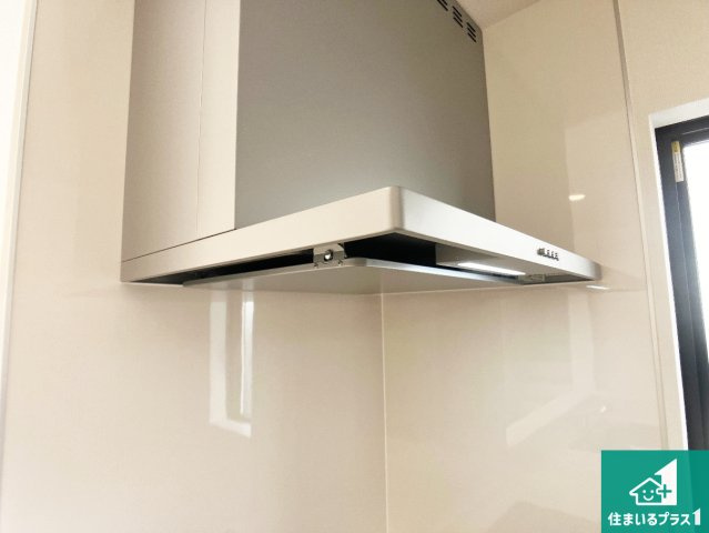 明石市松が丘　新築一戸建ての設備|汚れにくいスロットフィルタでお手入れラクラク！ＬＥＤ照明付き！