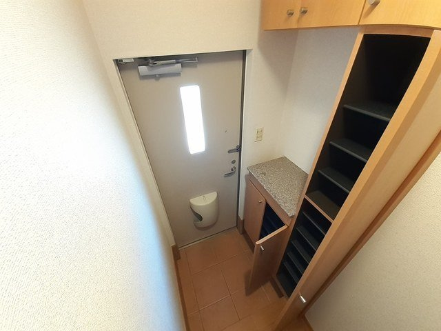 メゾンパレェの玄関