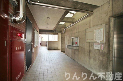 【ロビー】 | 第16柴田マンション | ゆとりのあるロビーです