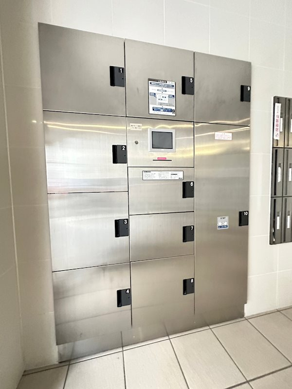 REGALO　PLUSの外観