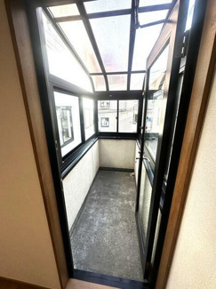 【バルコニー】