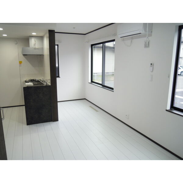 【新築】ニュースカイタウンA棟の居間・リビング